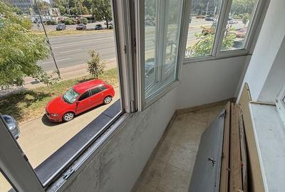 Apartament cu 2 camere decomandat în Micro 16