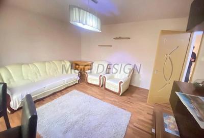 Apartament cu 4 camere decomandat în Complex Studențesc