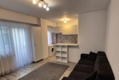 Garsonieră decomandată în Tineretului