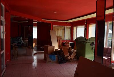 Spațiu comercial, de 373 mp, în Central