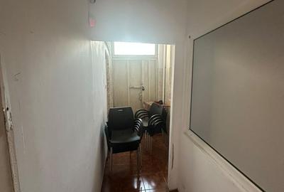 Spațiu comercial, de 72 mp, în Militari