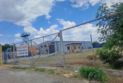 Teren de 4000 mp, în Central