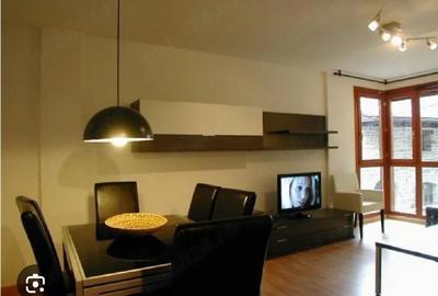 Apartament cu 2 camere nedecomandat în Gara