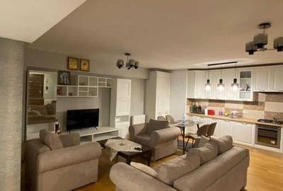 Apartament cu 2 camere semidecomandat în Aviației