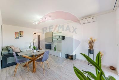 Apartament cu 3 camere decomandat, mobilat în UTA - 12