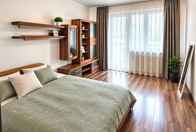 Apartament cu 2 camere decomandat, mobilat în Central