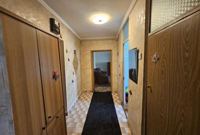 Apartament cu 2 camere decomandat în Frații Golești - 8