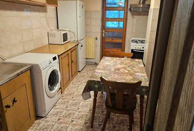Apartament cu 4 camere decomandat în Nicolina - 9