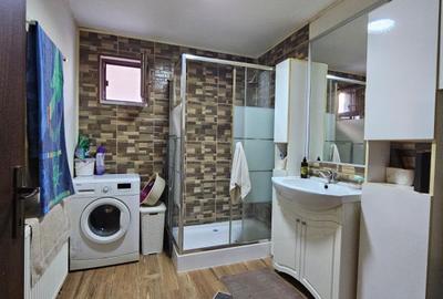 Casă individuală cu 3 camere cu Canalizare în Șoimuș - 9