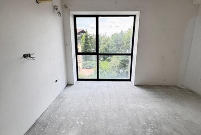 Apartament cu 4 camere în Sud