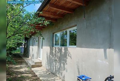 Casă cu 3 camere cu Teren 457 Mp în Braniștea
