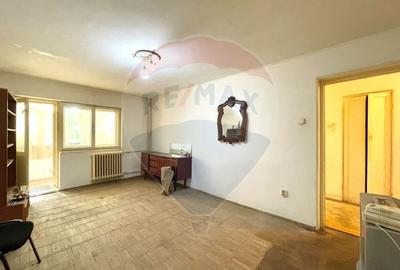 Apartament cu 2 camere decomandat în ICIL - 2