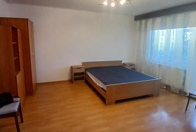 Garsonieră decomandată, mobilată în Lunei - 2
