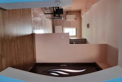 Apartament cu 3 camere decomandat în Central - 8