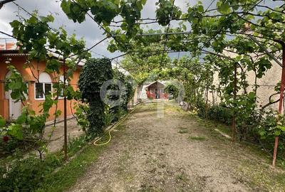 Casă cu 5 camere cu Teren 632 Mp în Clinceni