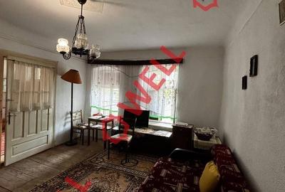Casă cu 2 camere în Bunești