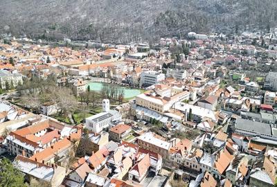 Spațiu comercial, de 1,400 mp, în Centrul Istoric - 26