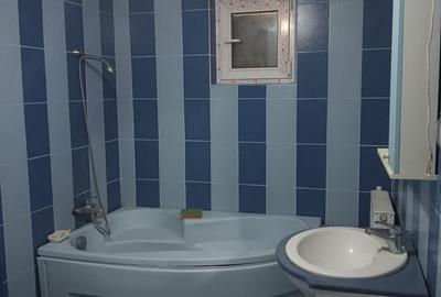 Casă cu 3 camere în Central - 1