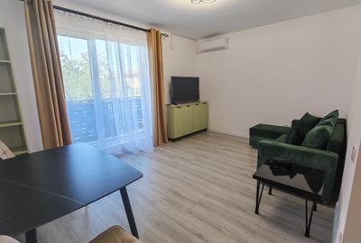 Apartament cu 2 camere decomandat în Apărătorii Patriei
