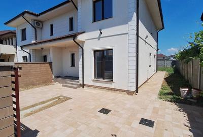 Casă cu 5 camere cu Teren 287 Mp în Chișoda - 2