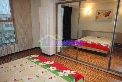 Apartament cu 3 camere decomandat în Km 5 - 1