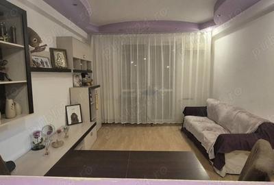 Apartament cu 3 camere decomandat în Sebastian