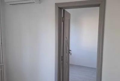 Apartament cu 3 camere semidecomandat în Tomis Nord - 7