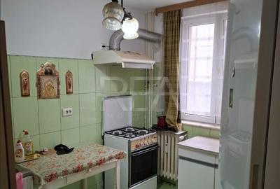 Apartament cu 2 camere semidecomandat în Drumul Taberei - 3