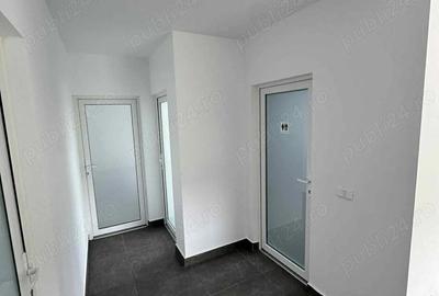 Spațiu comercial, de 12 mp, în Central - 3