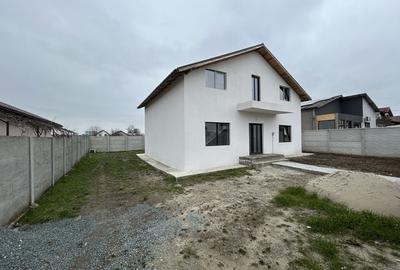 Casă cu 4 camere în Lumina - 5