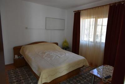 Casă cu 5 camere cu Teren 800 Mp în Mănăstireni - 14