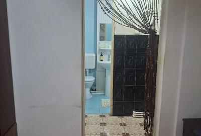 Apartament cu 2 camere semidecomandat în Sud