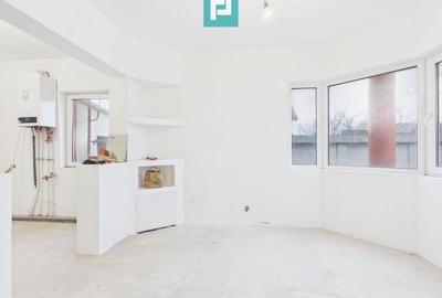 Casă individuală cu 4 camere cu Canalizare în Episcopia Bihorului - 3