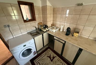 Casă cu 4 camere în Strejnicu