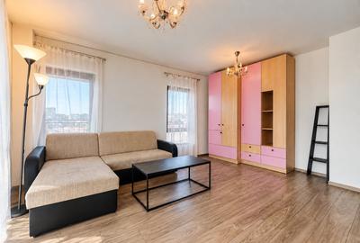 Apartament cu 2 camere decomandat, mobilat în Central