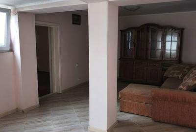 Casă cu 4 camere cu Teren 350 Mp în Central - 12