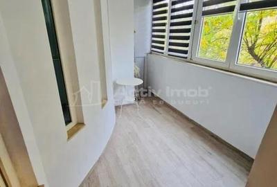Apartament cu 3 camere decomandat, mobilat în Decebal - 5