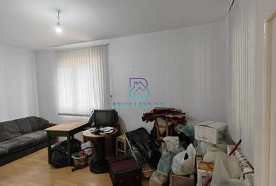 Casă individuală cu 13 camere cu Canalizare în Bucureștii Noi - 16