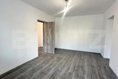 Apartament cu 2 camere semidecomandat în Micro 1