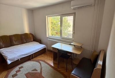 Apartament cu 2 camere decomandat în Complex Studențesc - 3