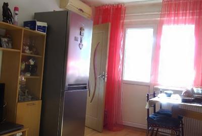 Apartament cu 2 camere nedecomandat în 23 August - 12