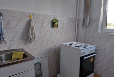 Garsonieră semidecomandată în Obor
