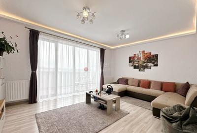 Apartament cu 3 camere decomandat, mobilat în Tractorul