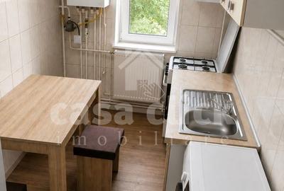Apartament cu 2 camere în Micro 17 - 2
