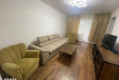 Apartament cu 3 camere în Micro 6