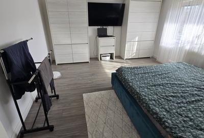 Apartament cu 3 camere decomandat, mobilat în Micălaca - 1