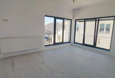 Casă individuală cu 5 camere cu Canalizare în Periferie - 35
