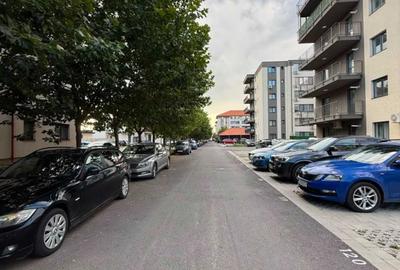 Apartament cu 2 camere decomandat în Dobroești