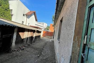 Casă cu 3 camere în Central