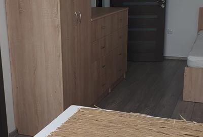 Garsonieră decomandată în Hipodrom
